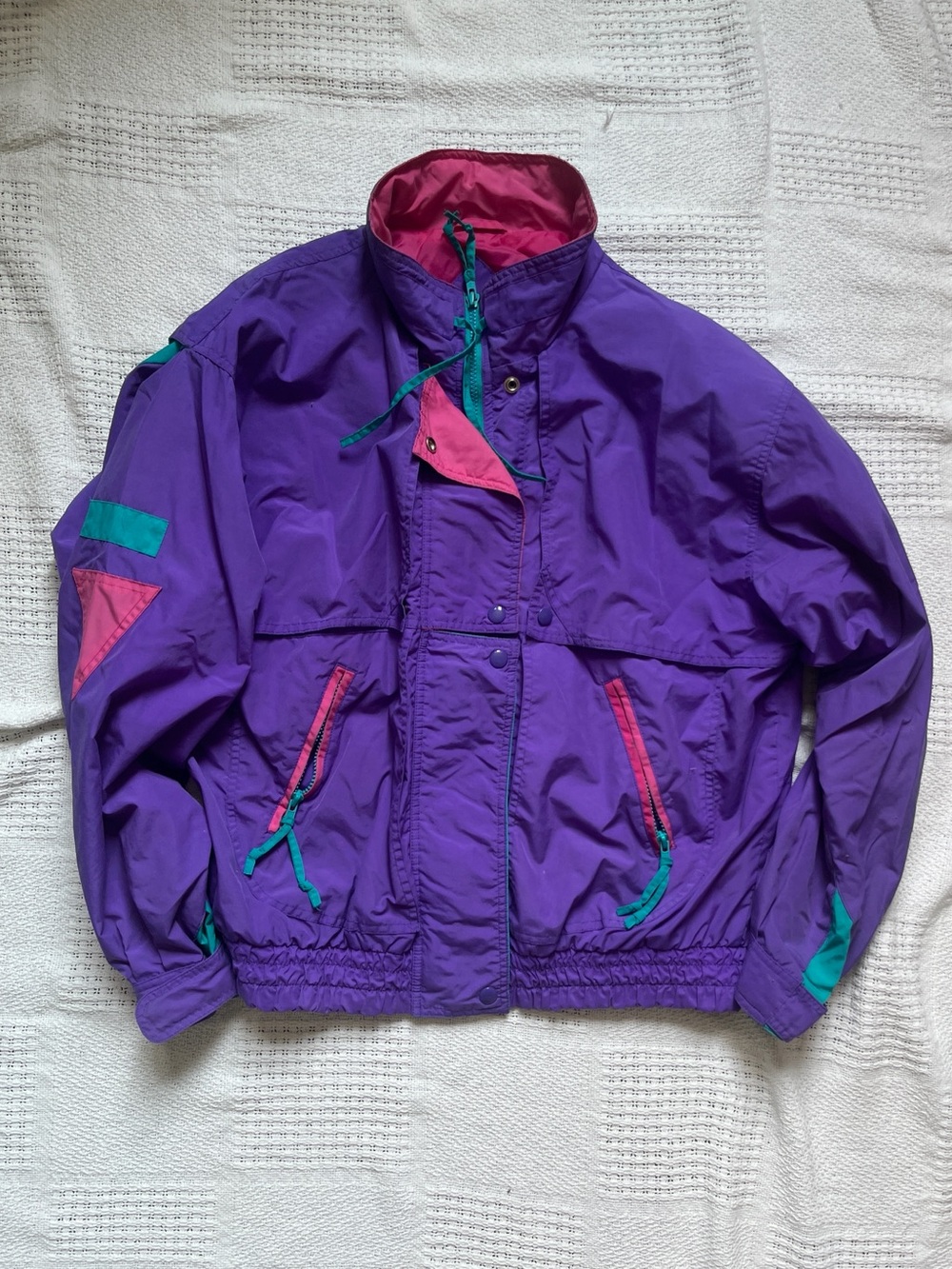 Vintage late 80’s-early 90’s cabin creek colour block wind breaker